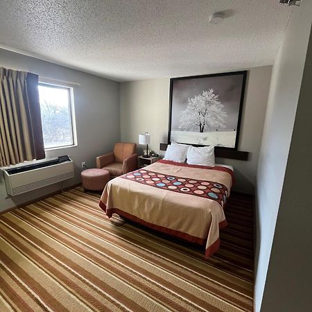 ซูเปอร์ 8 บาย วินด์แฮม แบลร์ Hotel Blair ภายนอก รูปภาพ